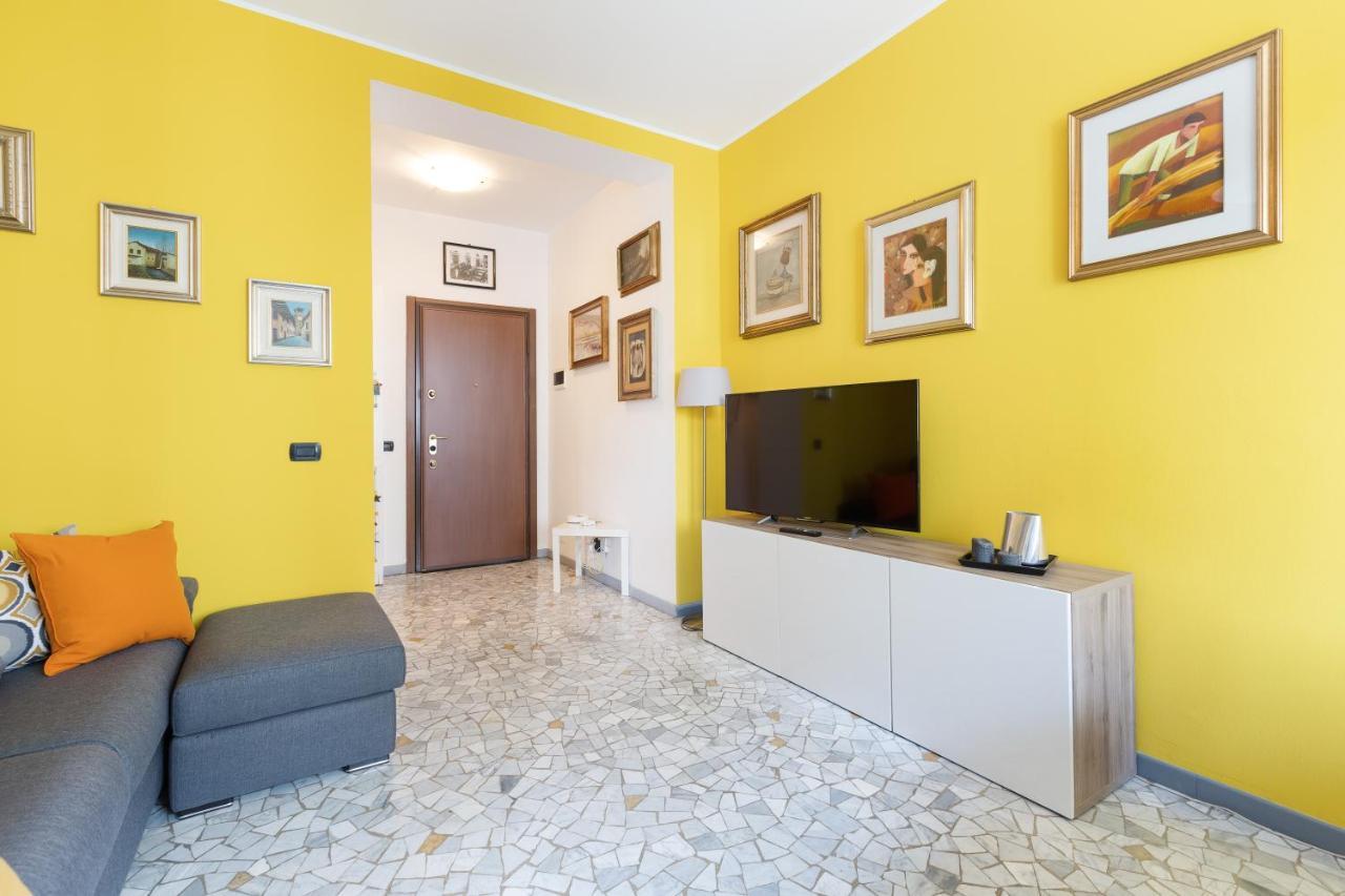 Apartment With Balcony - 50 M Far From M1 Pasteur 밀라노 외부 사진